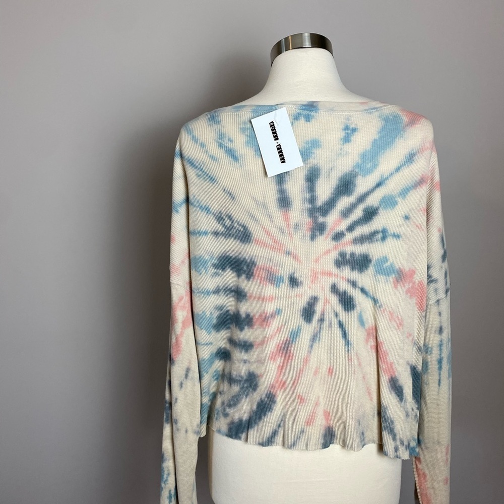 Boutique x Royal & Reese Henley Top Thermal Knit Cropped Waffle Knit Tie Dye LG - Picture 5 of 8
